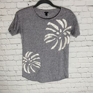 2/$20 J Crew women’s Gray palm Top SZ: XS